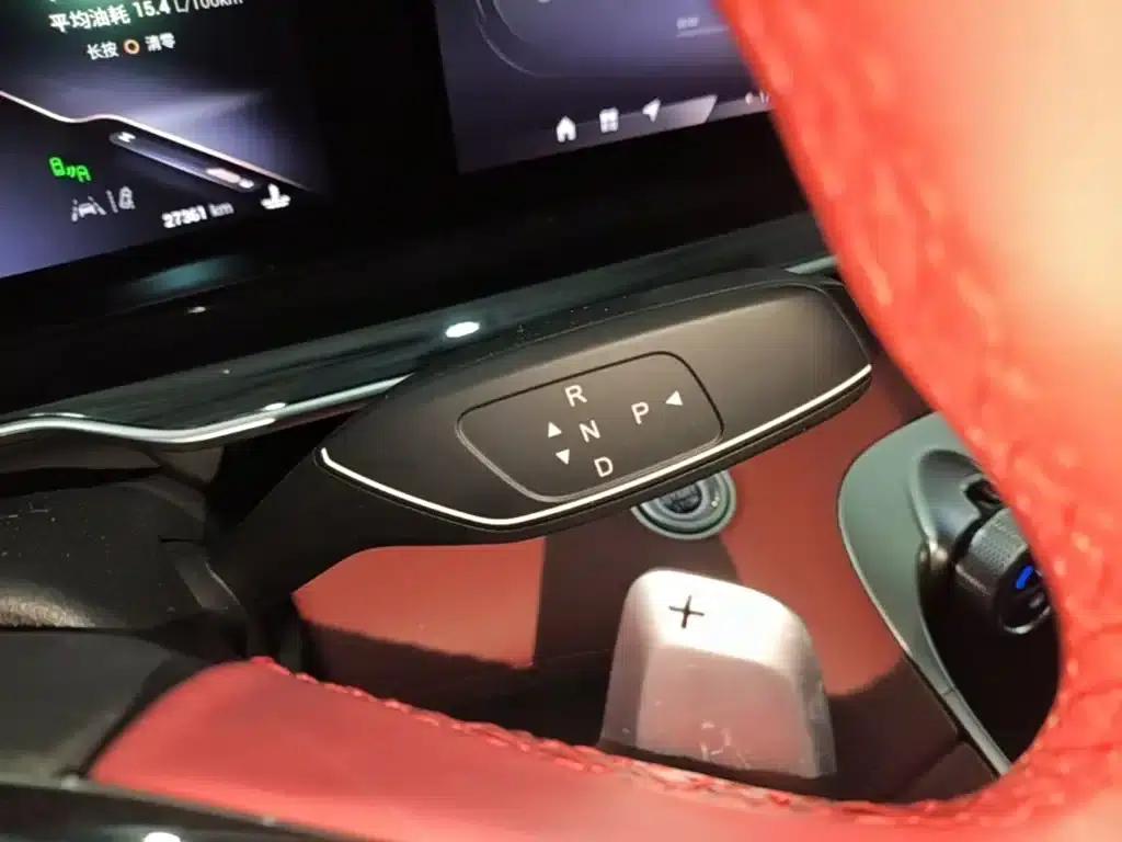 Exeed Yaoguang 2023 400T 4WD Premium Flying Fish Edition — миниатюра 14