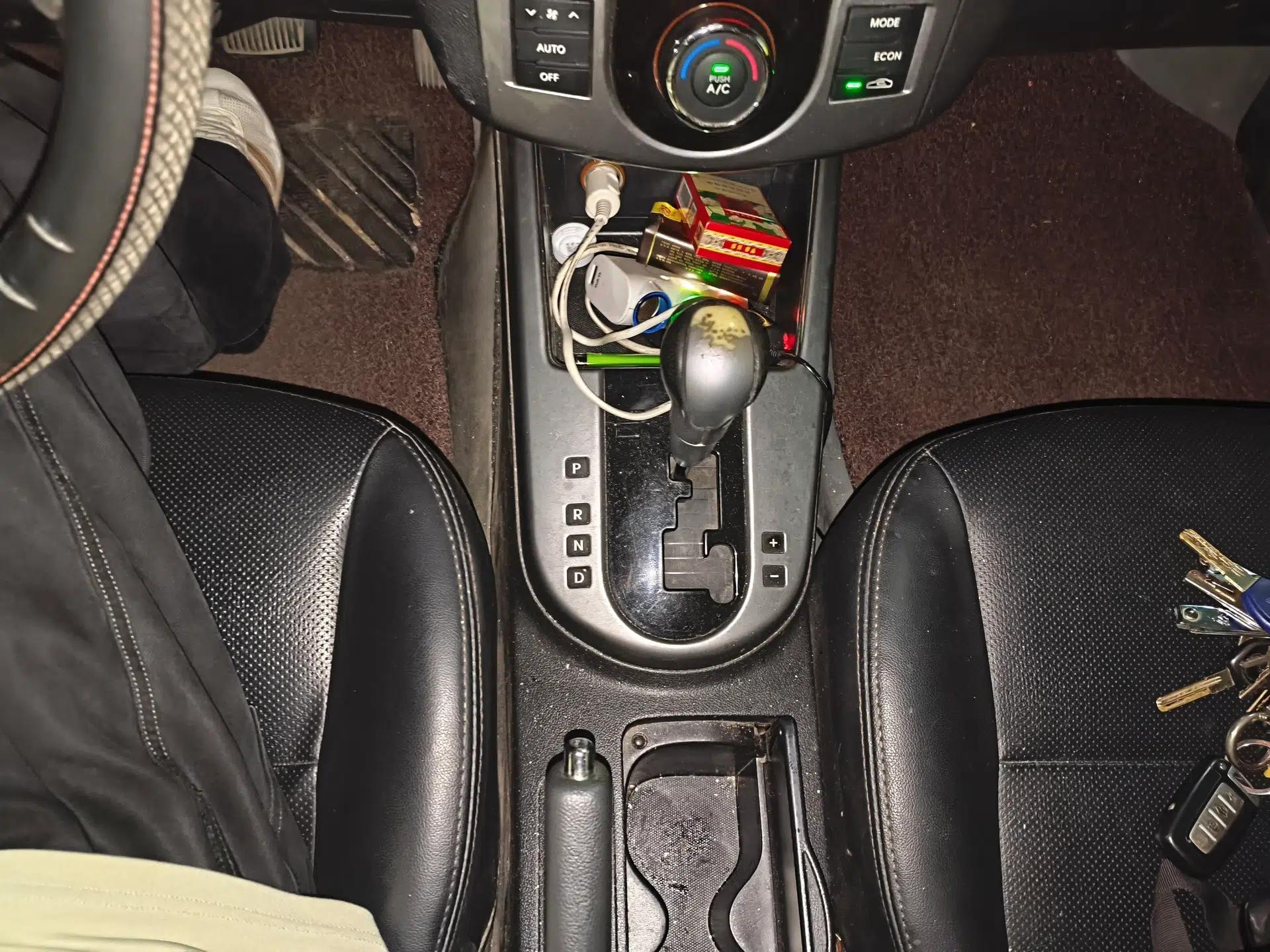 Kia Forte 2012 1.6L AT GLS Commemorative Edition — миниатюра 14