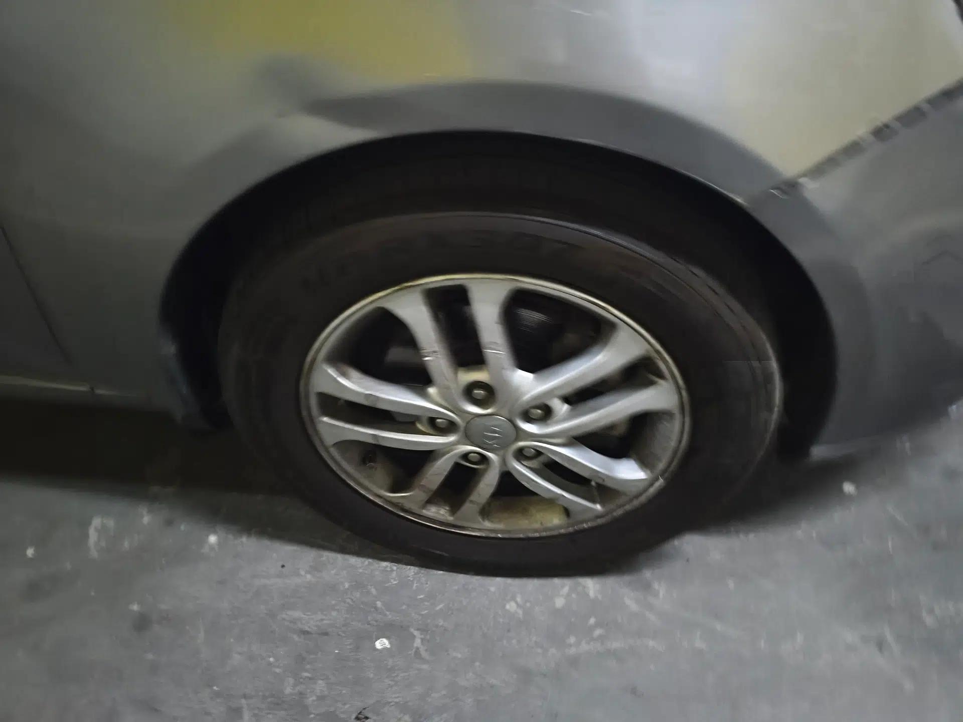 Kia Forte 2012 1.6L AT GLS Commemorative Edition — миниатюра 8