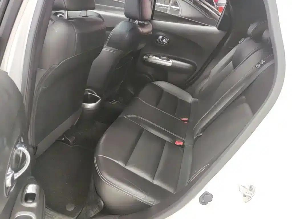 Infiniti ESQ 2014 1.6L Premium Edition — миниатюра 17