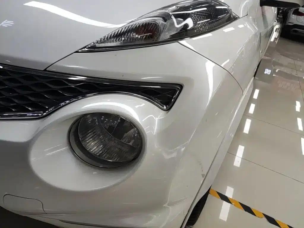Infiniti ESQ 2014 1.6L Premium Edition — миниатюра 24