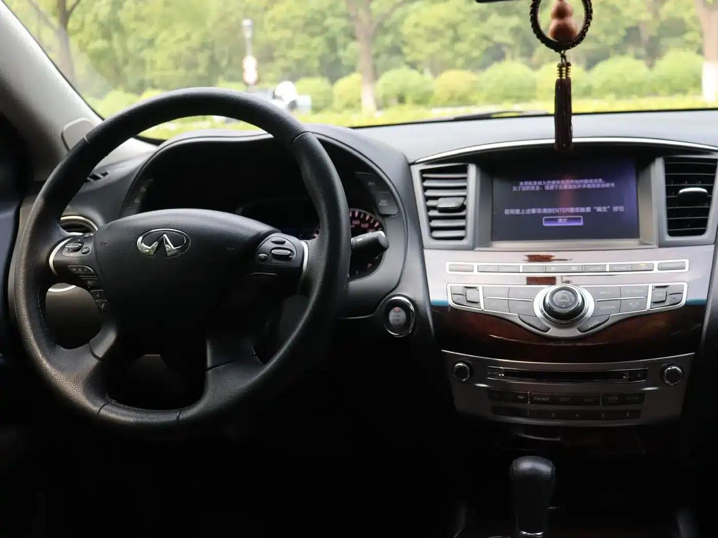 Infiniti JX 2013 JX35 AWD All-Terrain Edition — миниатюра 17