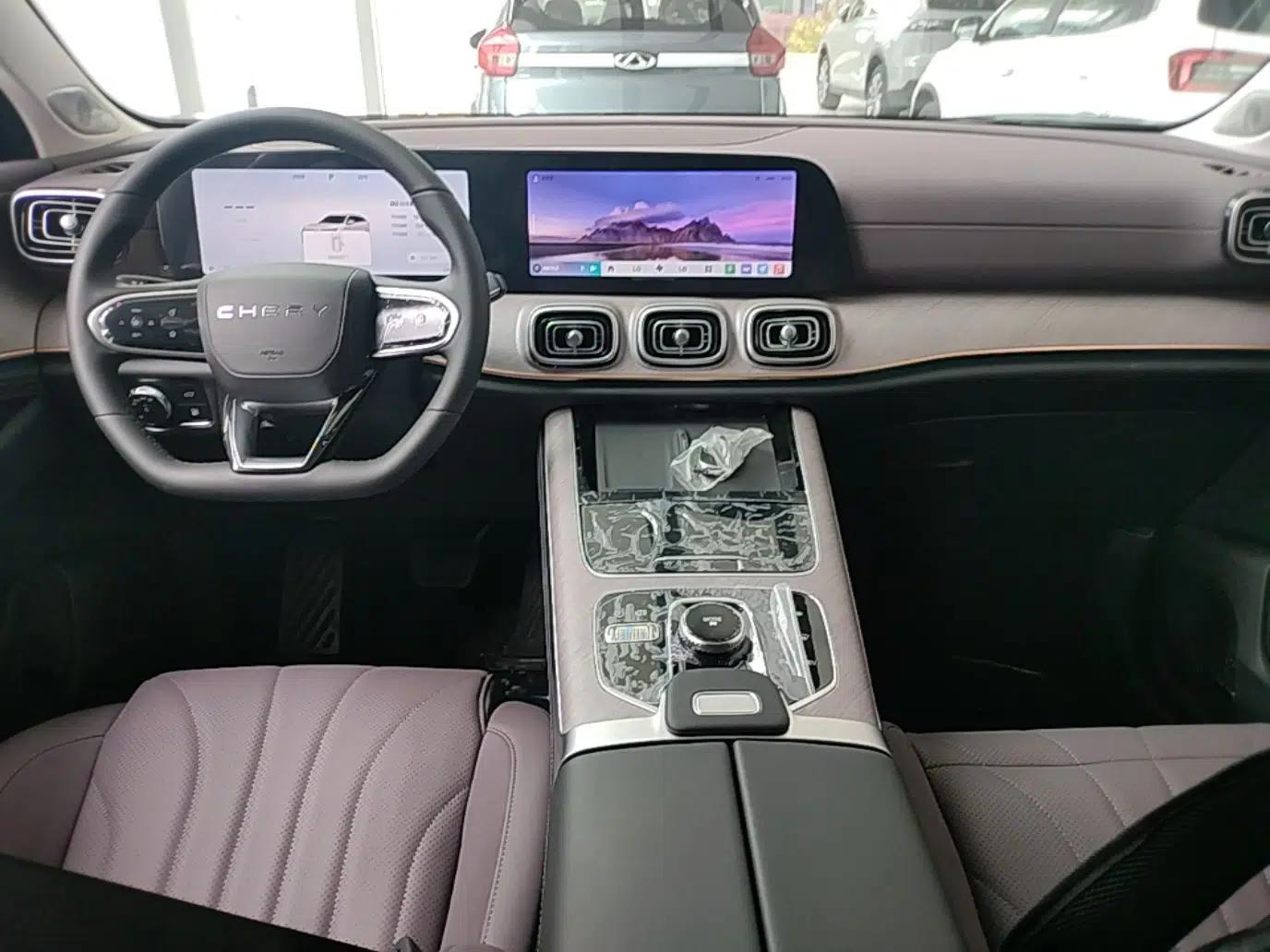 Chery Tiggo 9 C-DM 2025 1.5T 106KM Ultra-Comfort Edition 5 Seats Lithium-NMC — миниатюра 12
