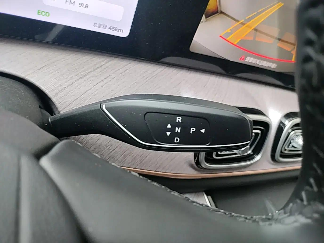 Chery Tiggo 9 C-DM 2025 1.5T 106KM Ultra-Comfort Edition 5 Seats Lithium-NMC — миниатюра 16