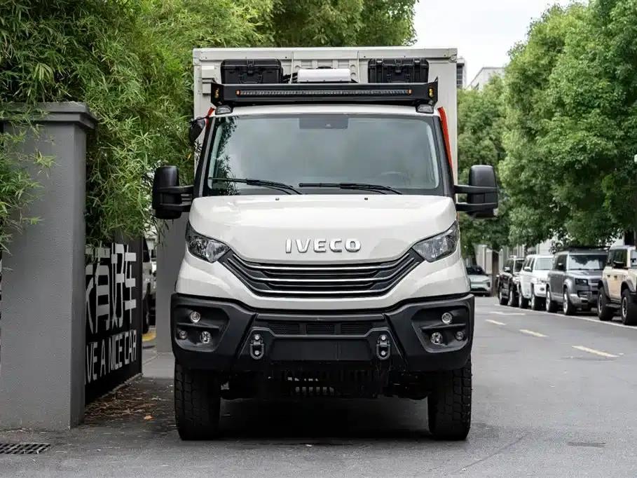 Iveco Daily Motorhome 2023 Model 3.0L Automatic — миниатюра 2