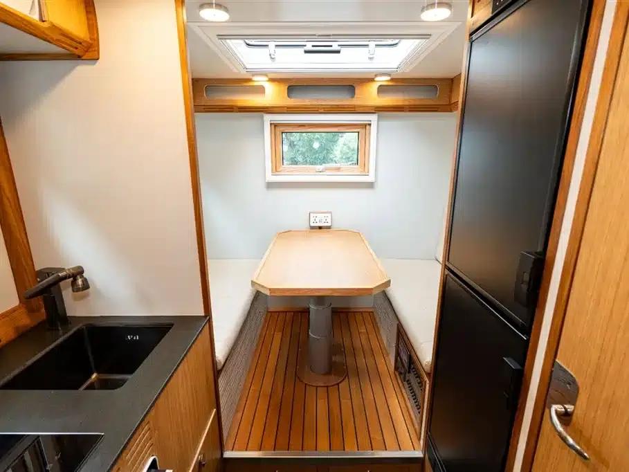 Iveco Daily Motorhome 2023 Model 3.0L Automatic — миниатюра 13