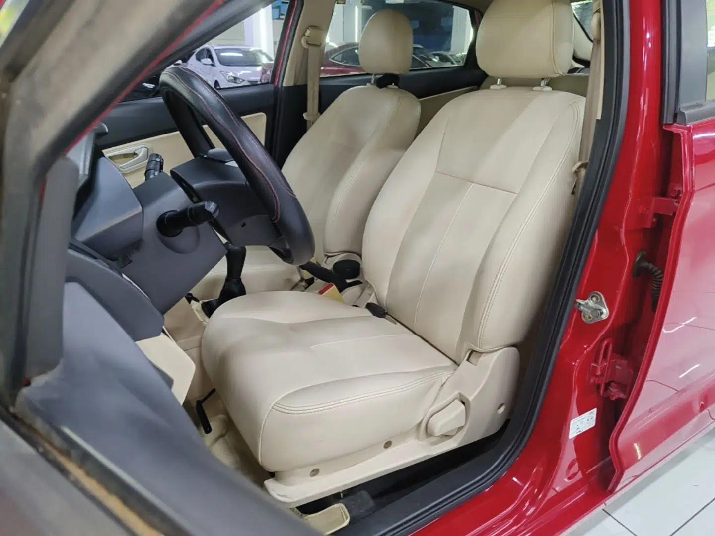 Chery Fengyun 2 2015 1.5L Manual New Edition — миниатюра 22