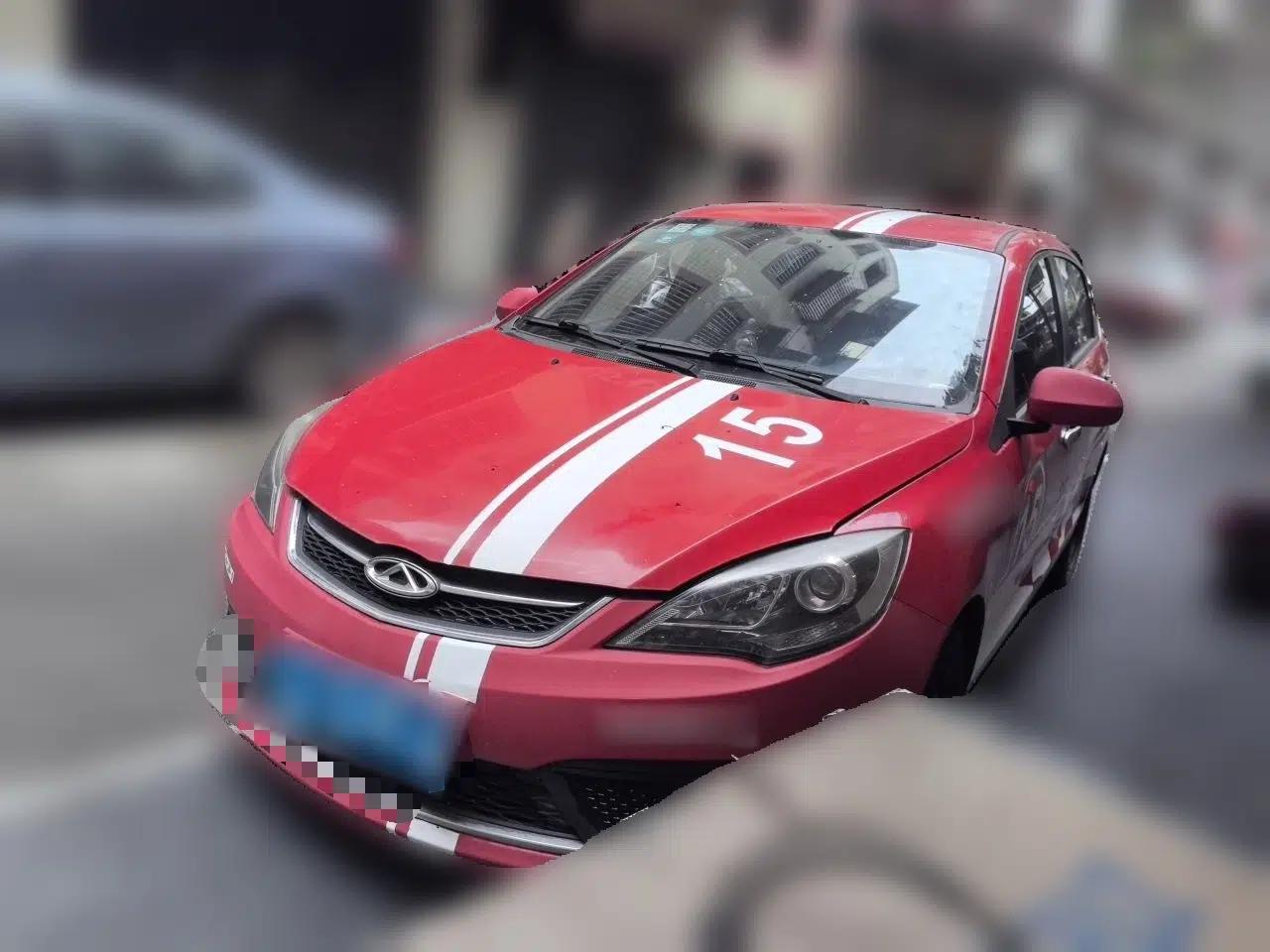 Chery Fengyun 2 2014 Hatchback 1.5L Manual New Youth Edition — миниатюра 1