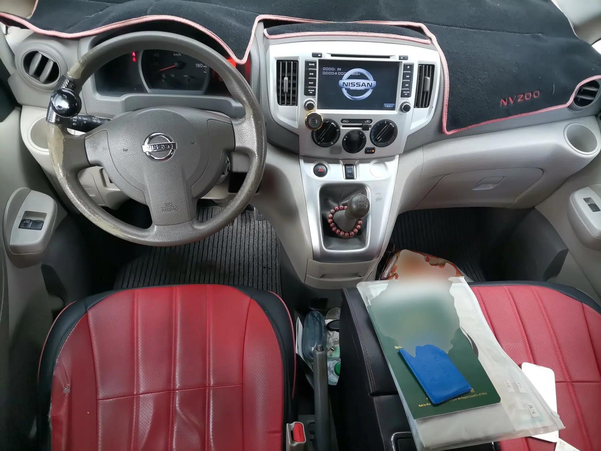 Nissan NV200 2014 1.6L Manual Luxury Model China V Standard — миниатюра 9
