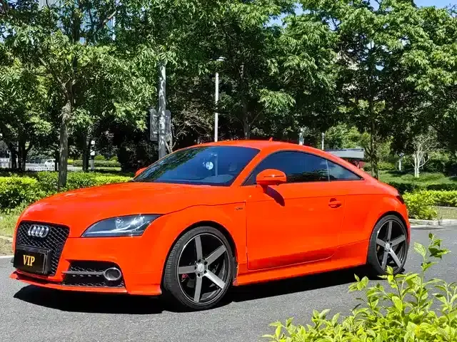 Audi TT 2014 TT Coupe 45 TFSI quattro (Luxury Edition)