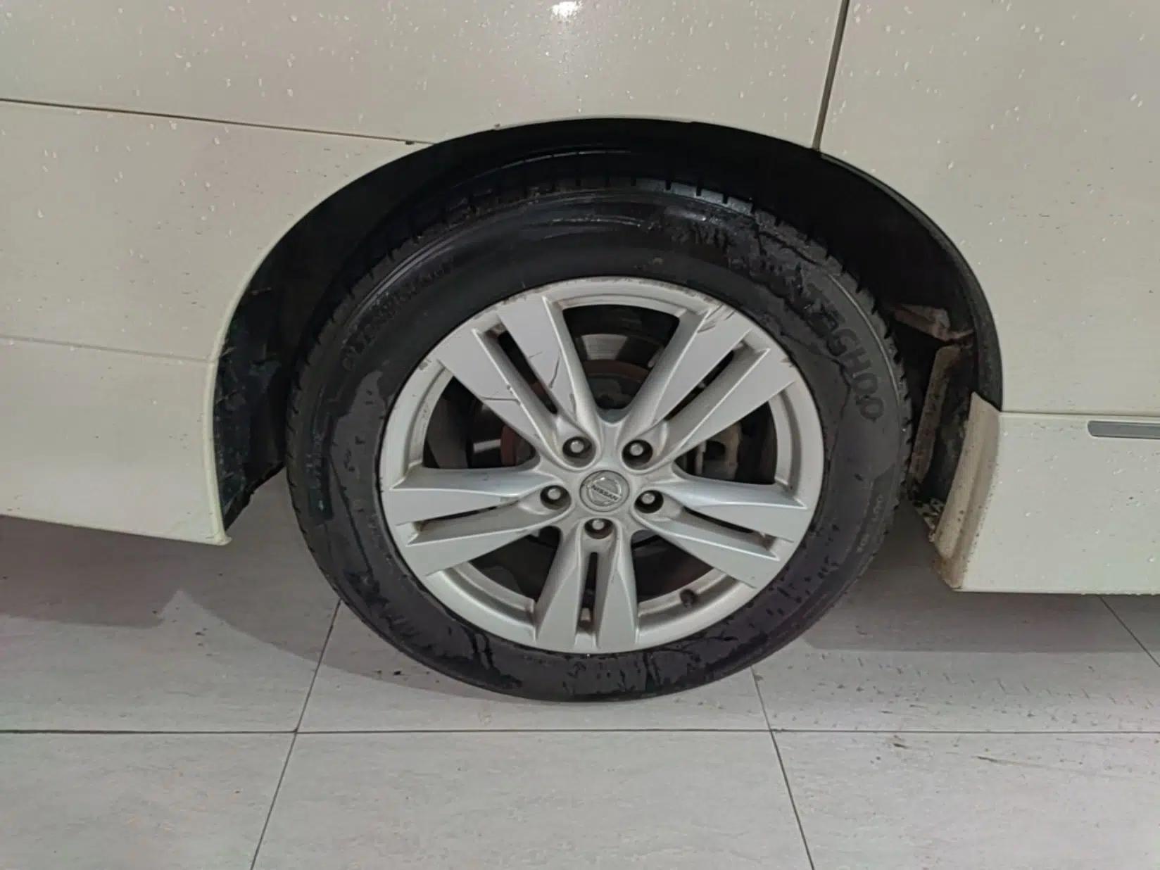 Nissan Quest 2015 3.5L SL — миниатюра 11