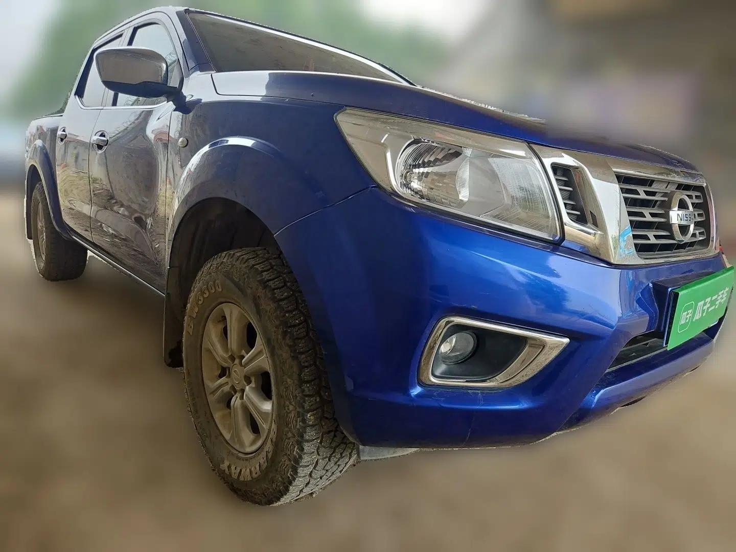 Nissan Navara 2017 2.5L Automatic 2WD Luxury Edition QR25 — миниатюра 3