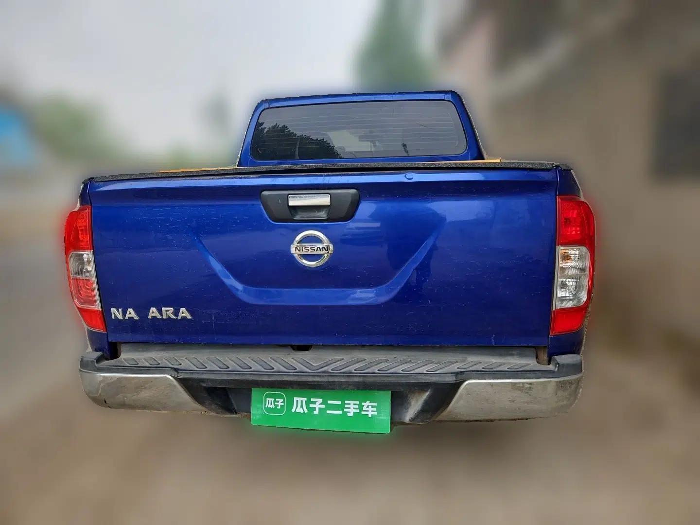 Nissan Navara 2017 2.5L Automatic 2WD Luxury Edition QR25 — миниатюра 5