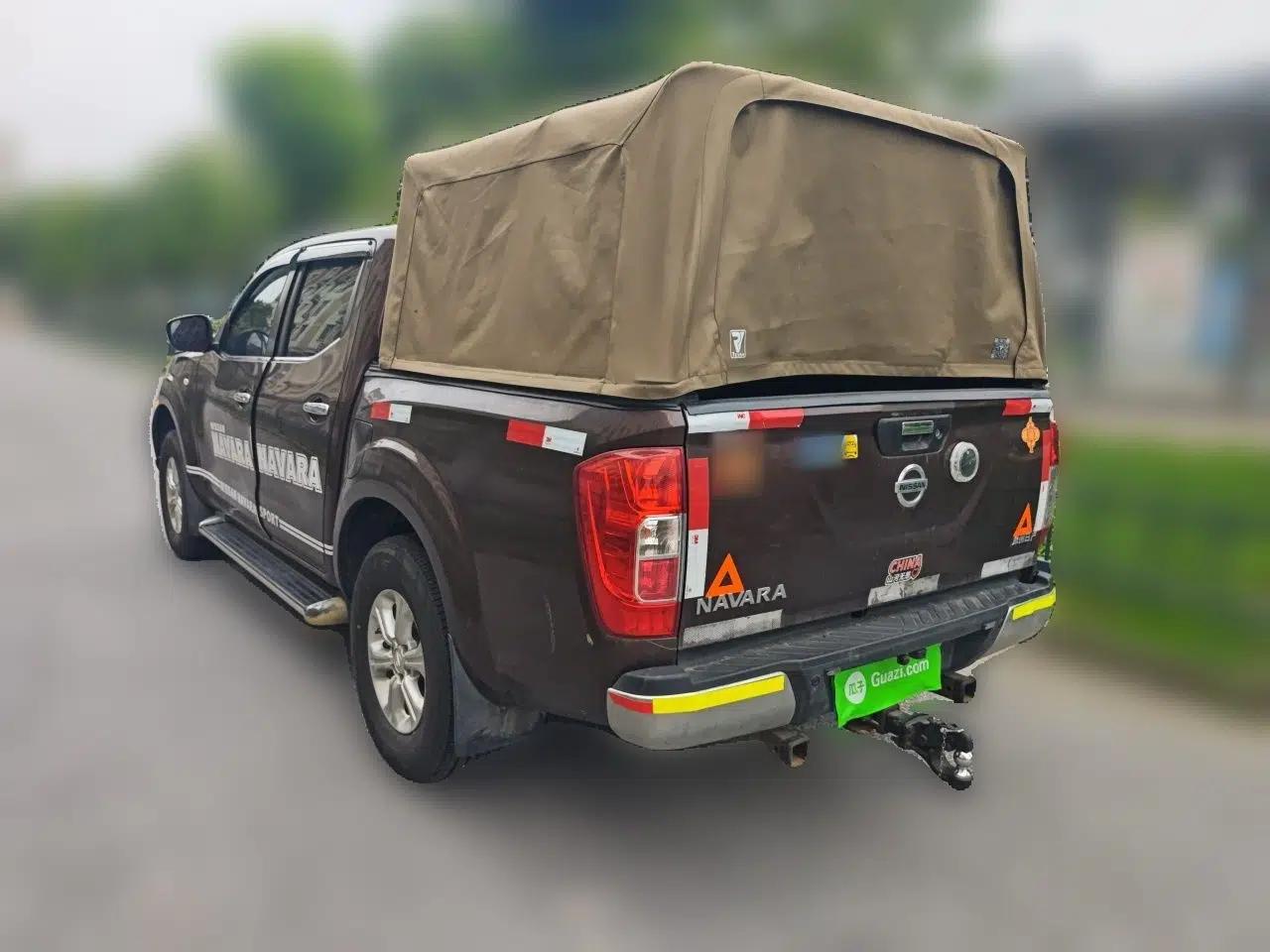 Nissan Navara 2019 2.5L Manual Two-Wheel Drive Comfort Version China VI QR25 — миниатюра 4