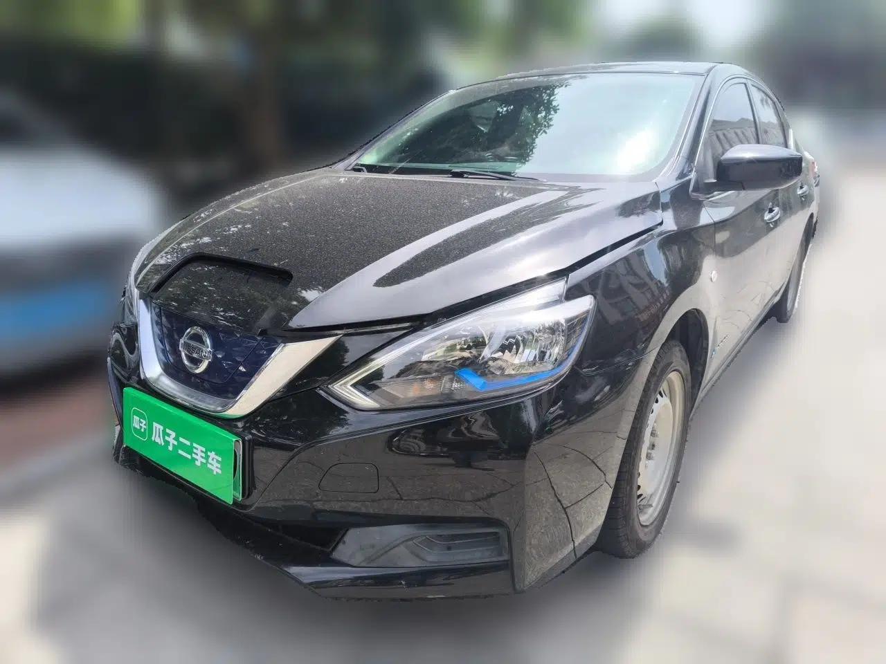 Nissan Sylphy EV 2018 Smart Edition — миниатюра 1
