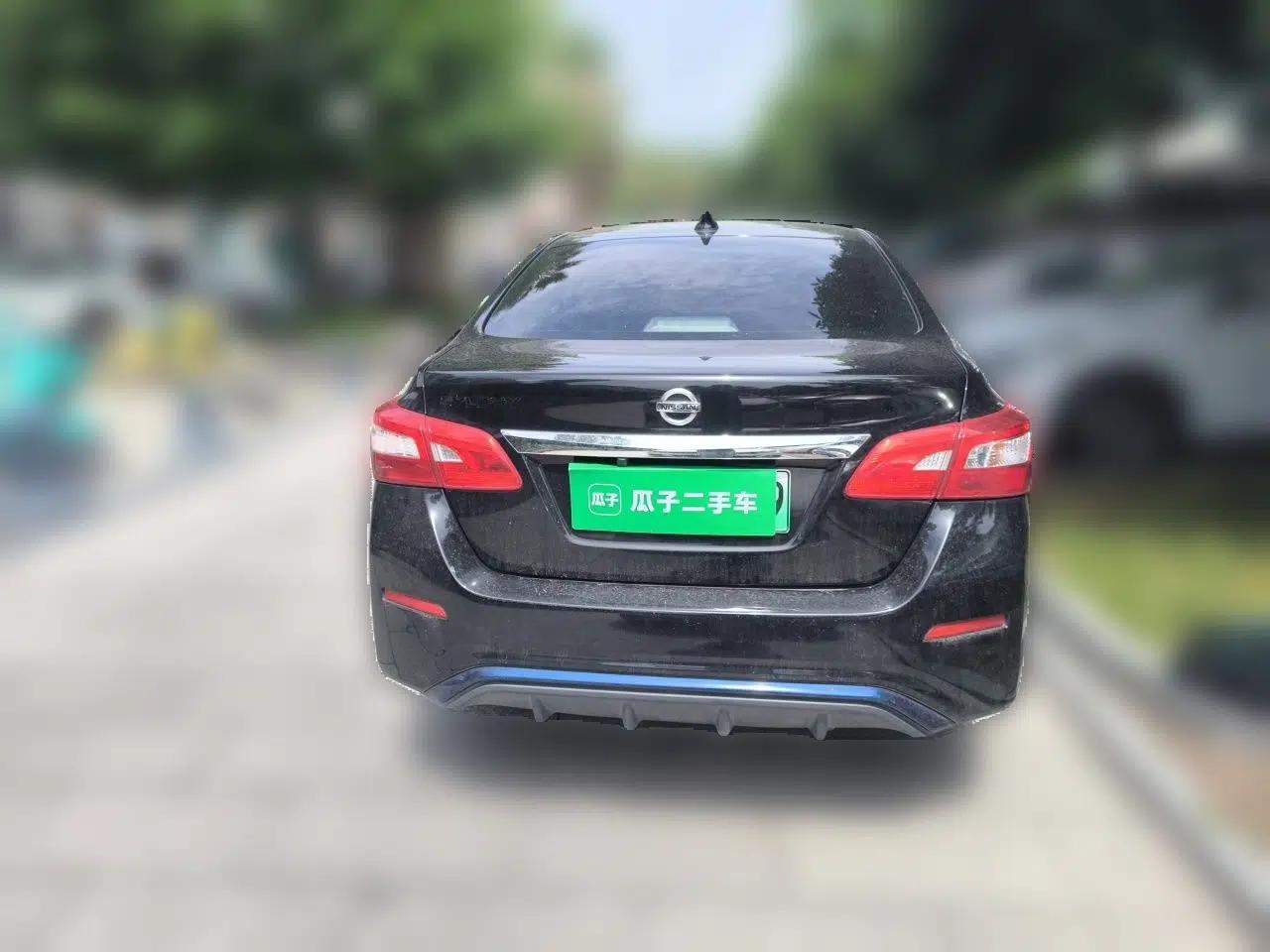 Nissan Sylphy EV 2018 Smart Edition — миниатюра 5