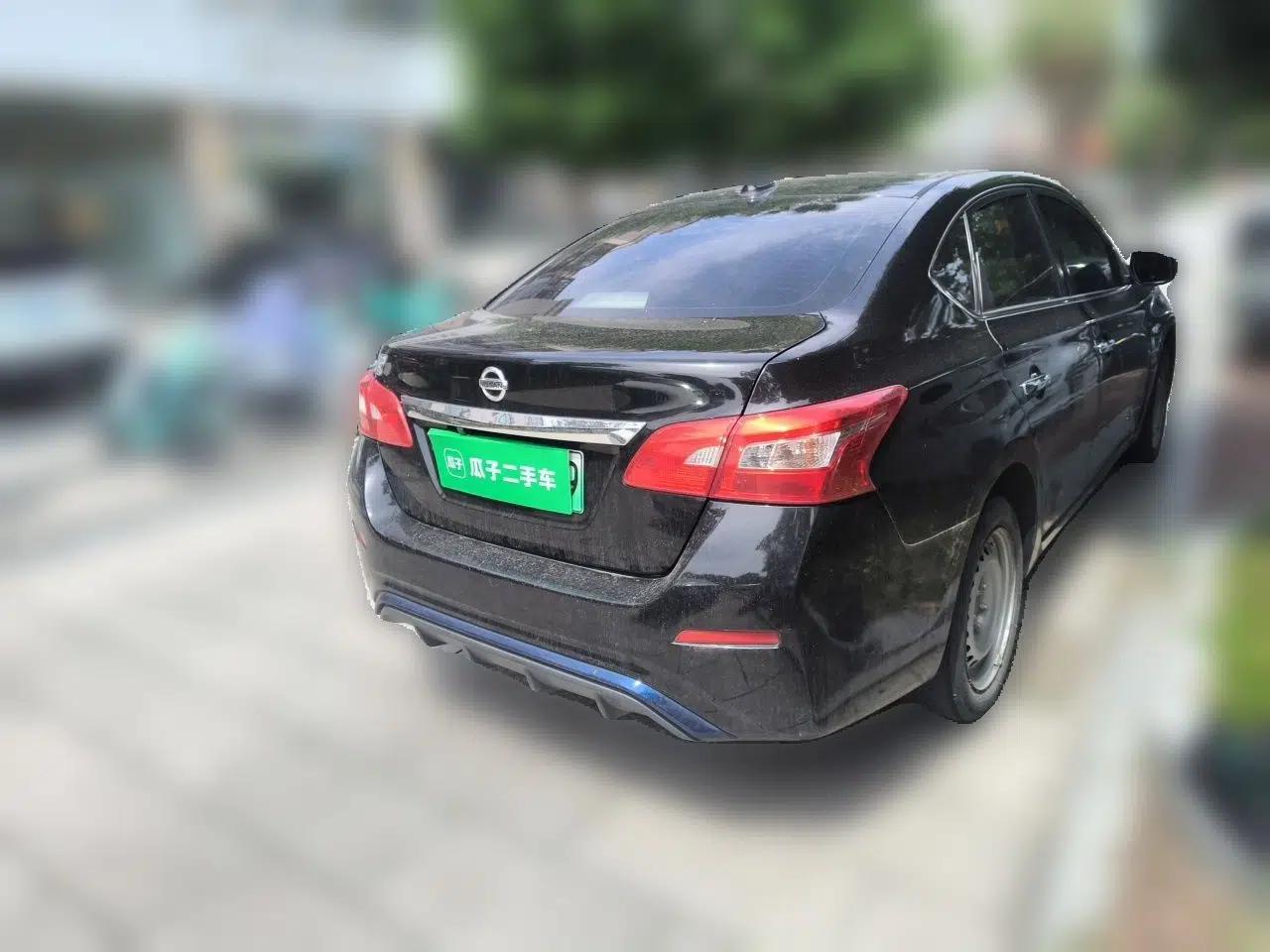 Nissan Sylphy EV 2018 Smart Edition — миниатюра 6