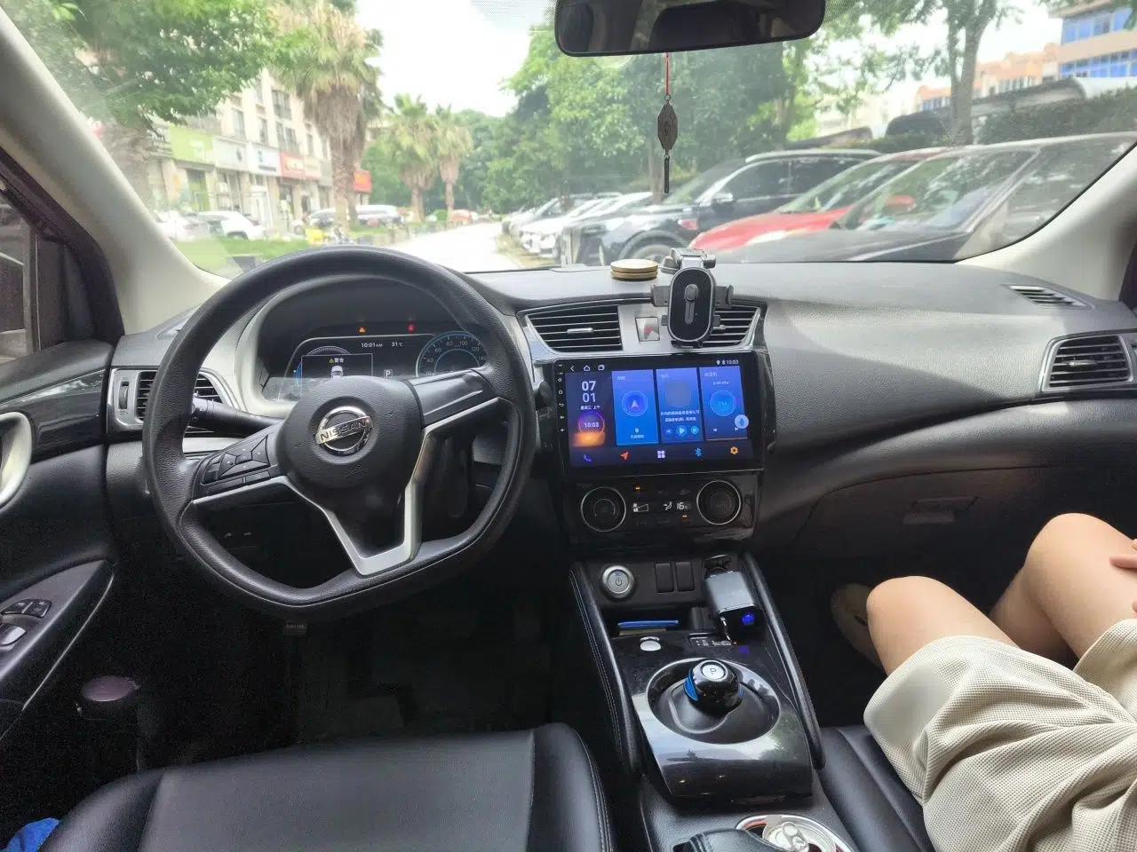Nissan Sylphy EV 2018 Smart Edition — миниатюра 9
