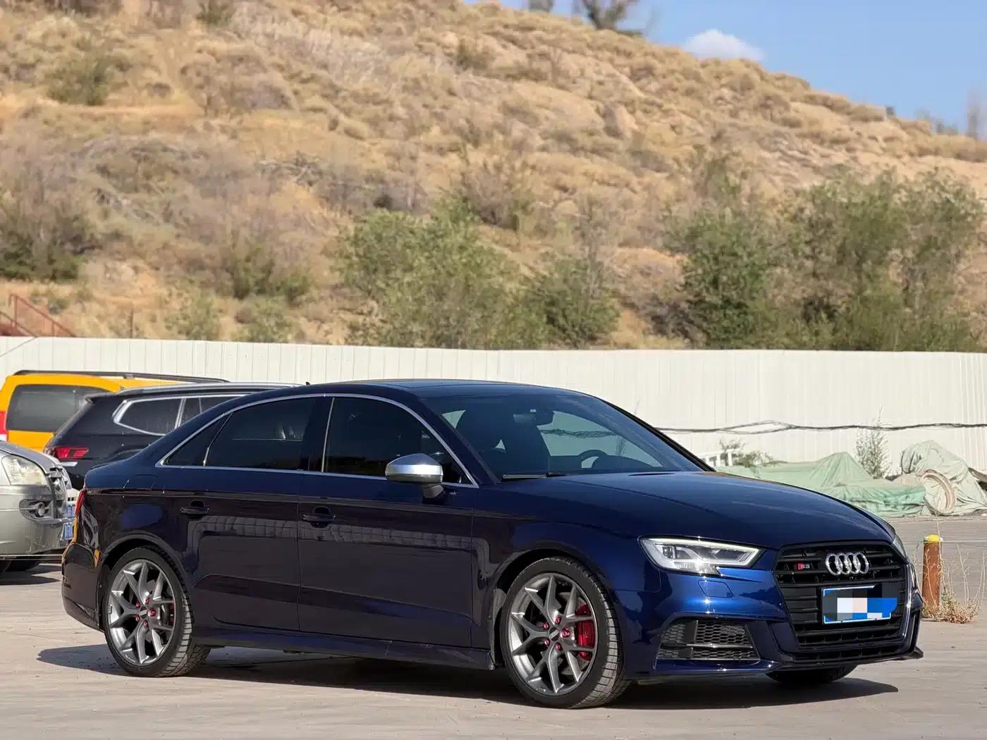 Audi S3 2019 Model S3 2.0T Limousine — миниатюра 3