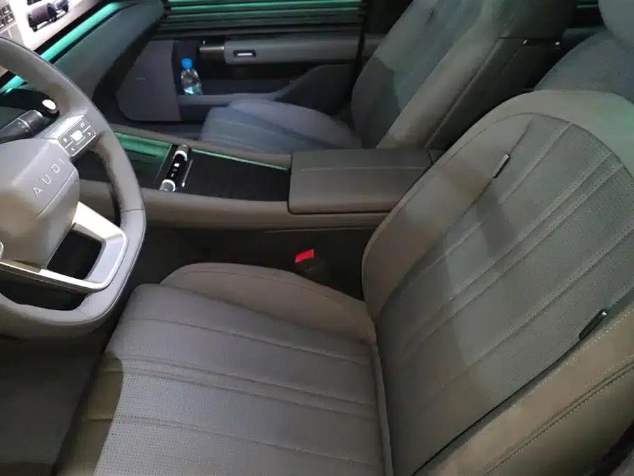 Audi E5 Sportback 2026 Model: quattro Performance Edition — миниатюра 9