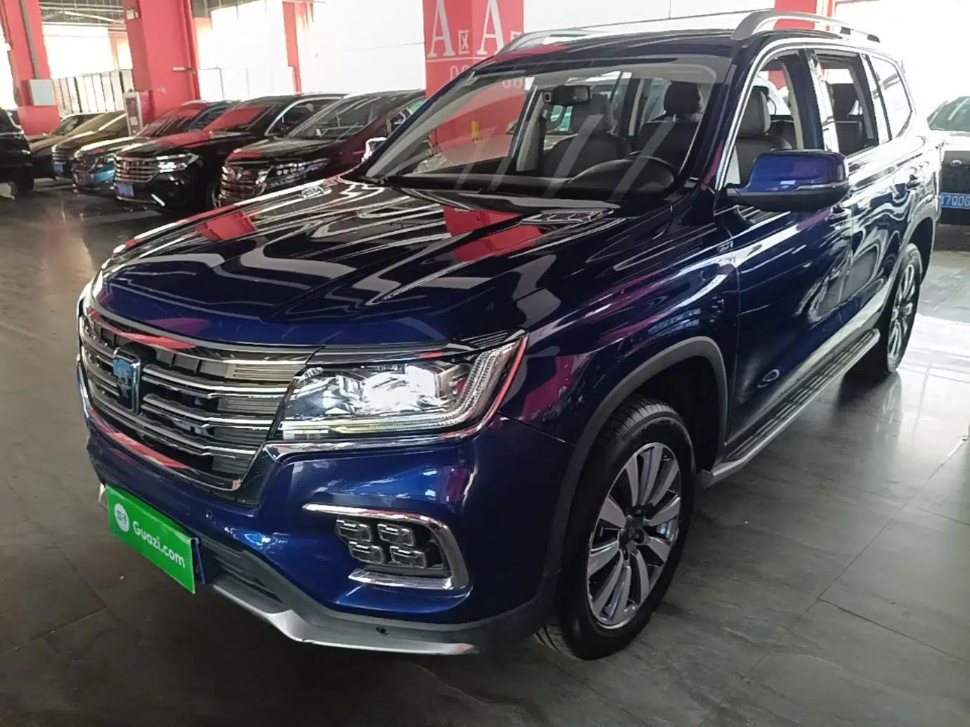 Roewe RX8 2018 30T Smart Connectivity Two-Wheel Drive Flagship Edition — миниатюра 1