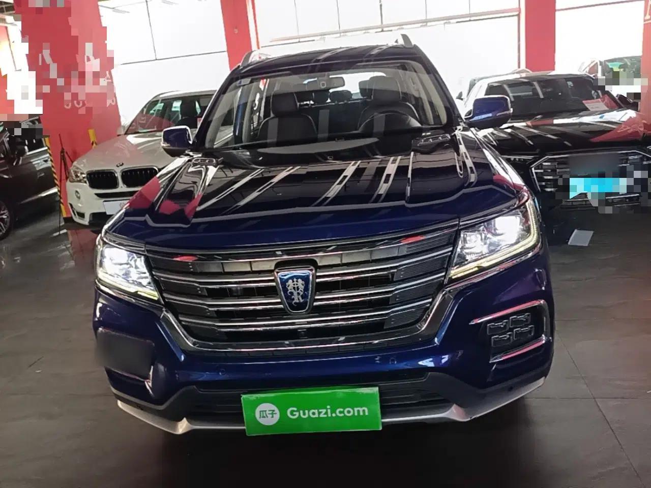 Roewe RX8 2018 30T Smart Connectivity Two-Wheel Drive Flagship Edition — миниатюра 2