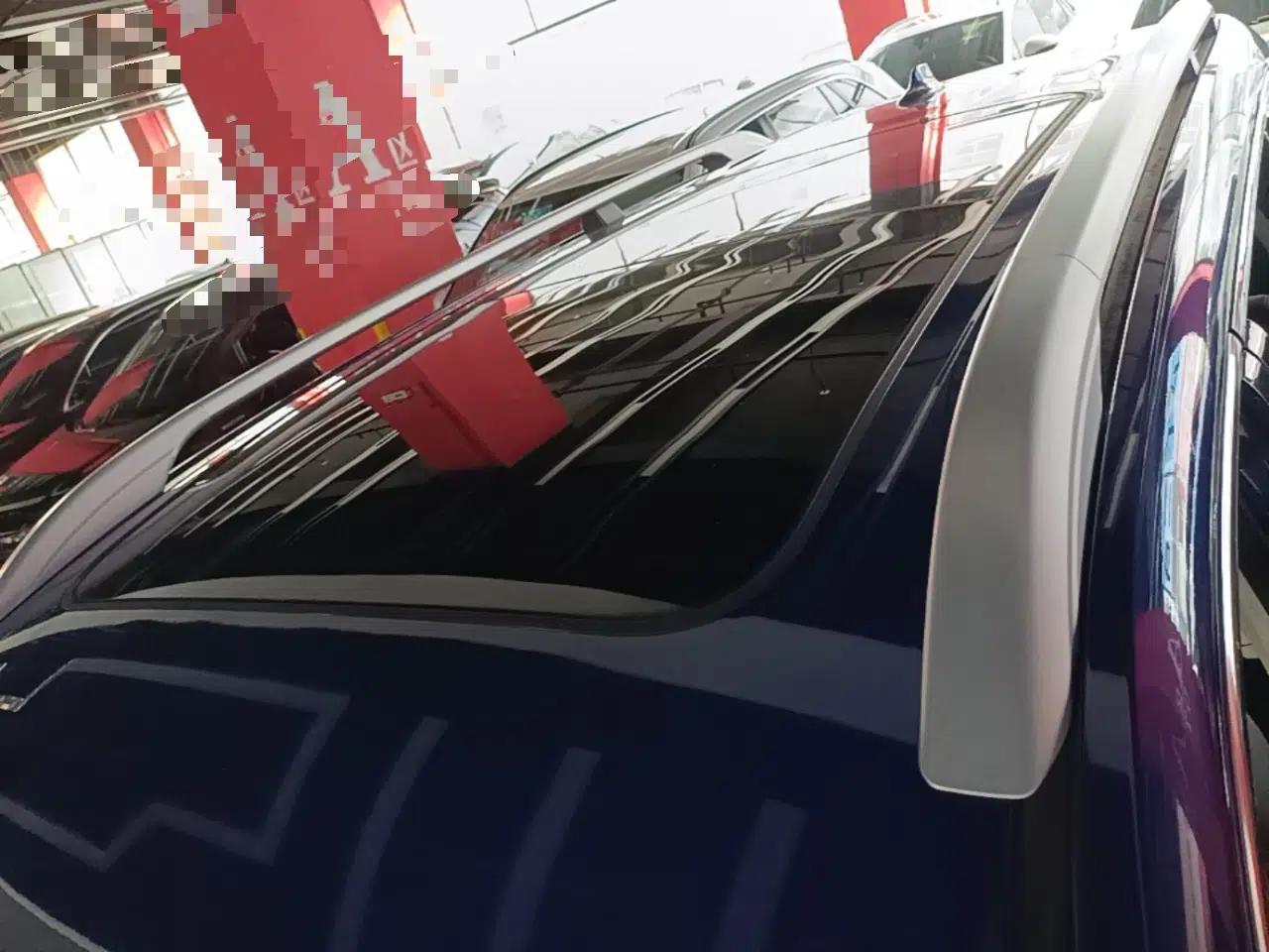 Roewe RX8 2018 30T Smart Connectivity Two-Wheel Drive Flagship Edition — миниатюра 7