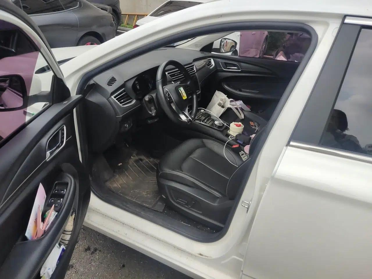 Roewe Ei5 2019 Smart Connect Supreme Edition — миниатюра 16