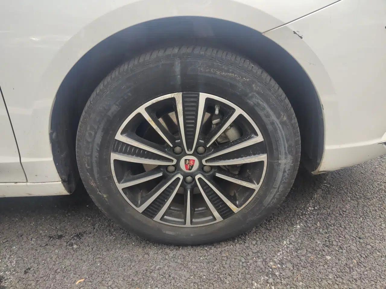 Roewe Ei5 2019 Smart Connect Supreme Edition — миниатюра 8