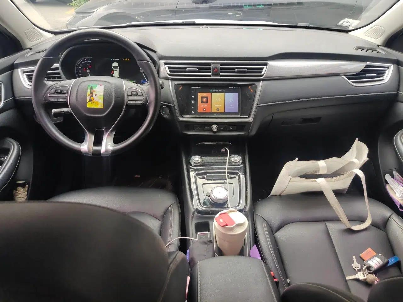 Roewe Ei5 2019 Smart Connect Supreme Edition — миниатюра 9