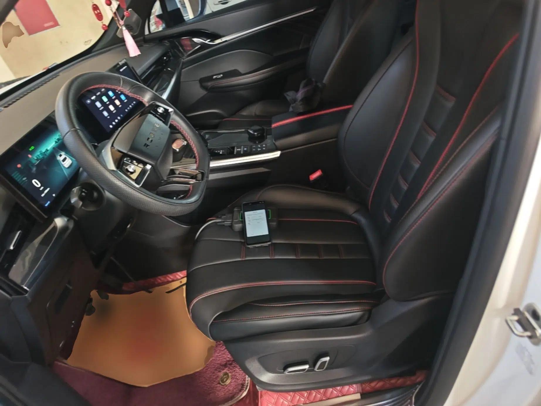 Roewe RX5 MAX 2022 2.0T Automatic Youwei Supreme Edition — миниатюра 17
