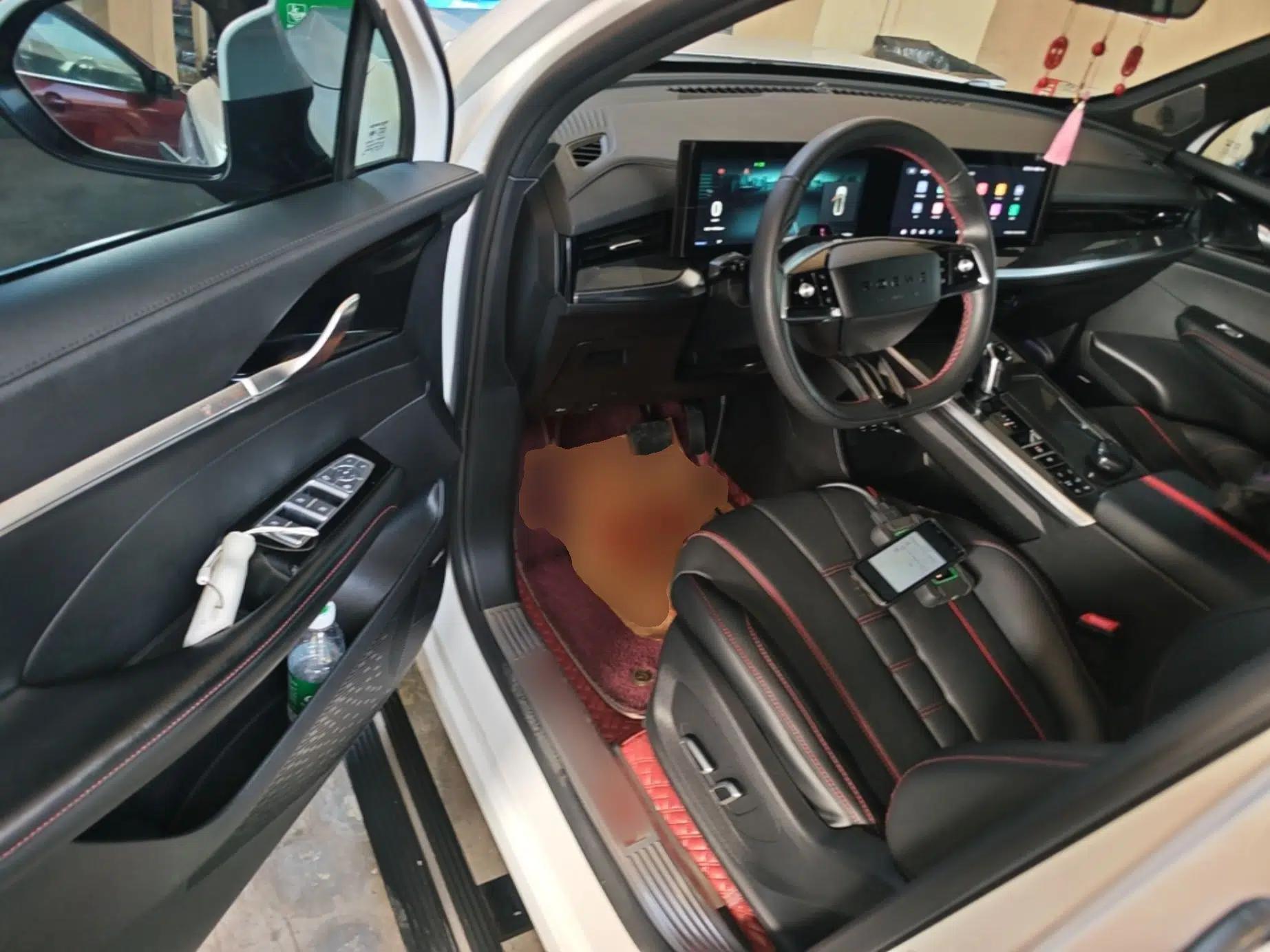 Roewe RX5 MAX 2022 2.0T Automatic Youwei Supreme Edition — миниатюра 18