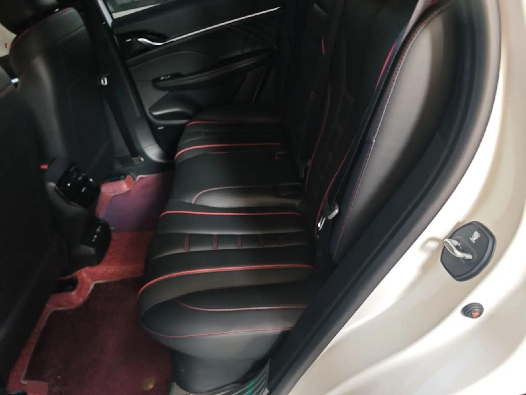 Roewe RX5 MAX 2022 2.0T Automatic Youwei Supreme Edition — миниатюра 20