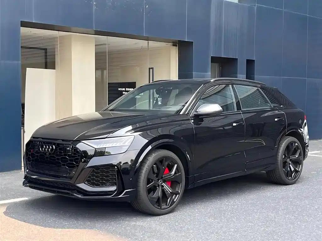 2022 Audi RS Q8 4.0T — миниатюра 1