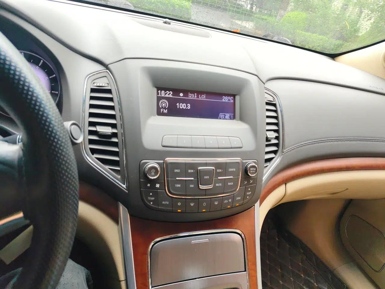 Roewe 950 2015 1.8T Elite Edition — миниатюра 13