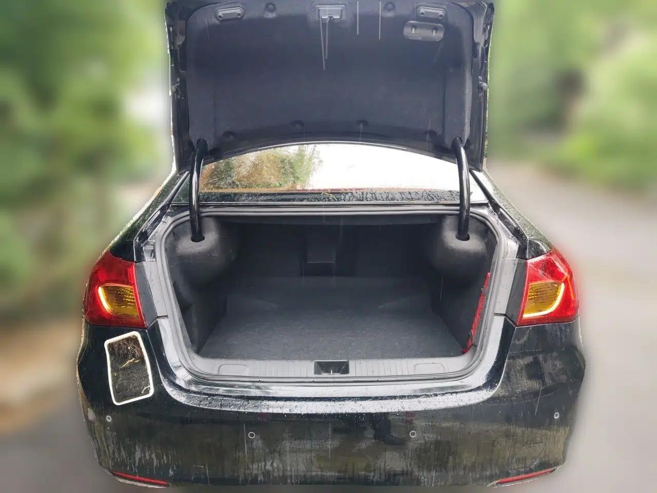 Roewe 950 2015 1.8T Elite Edition — миниатюра 19