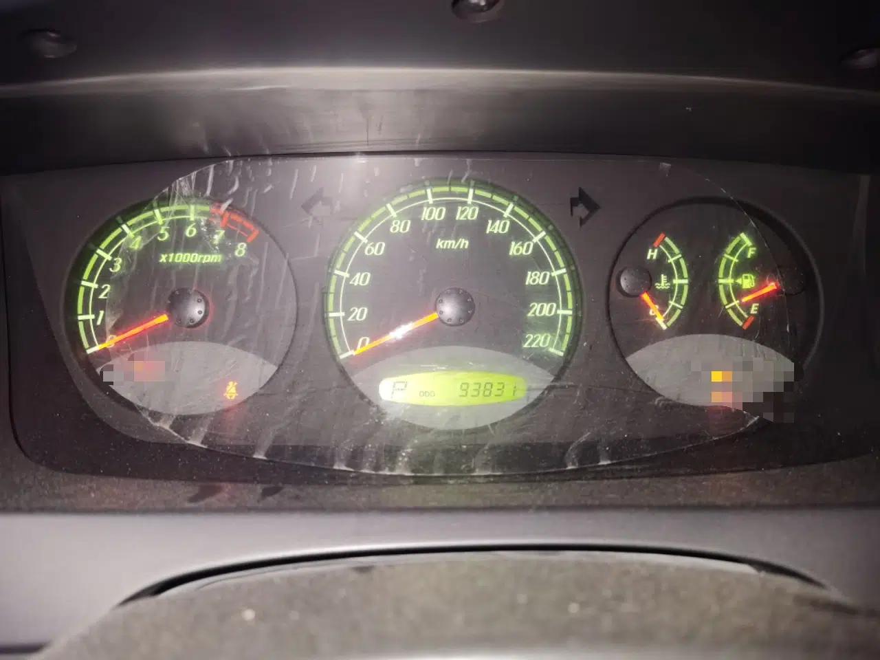 Roewe W5 2013 1.8T 4WD Automatic High-End Model — миниатюра 11
