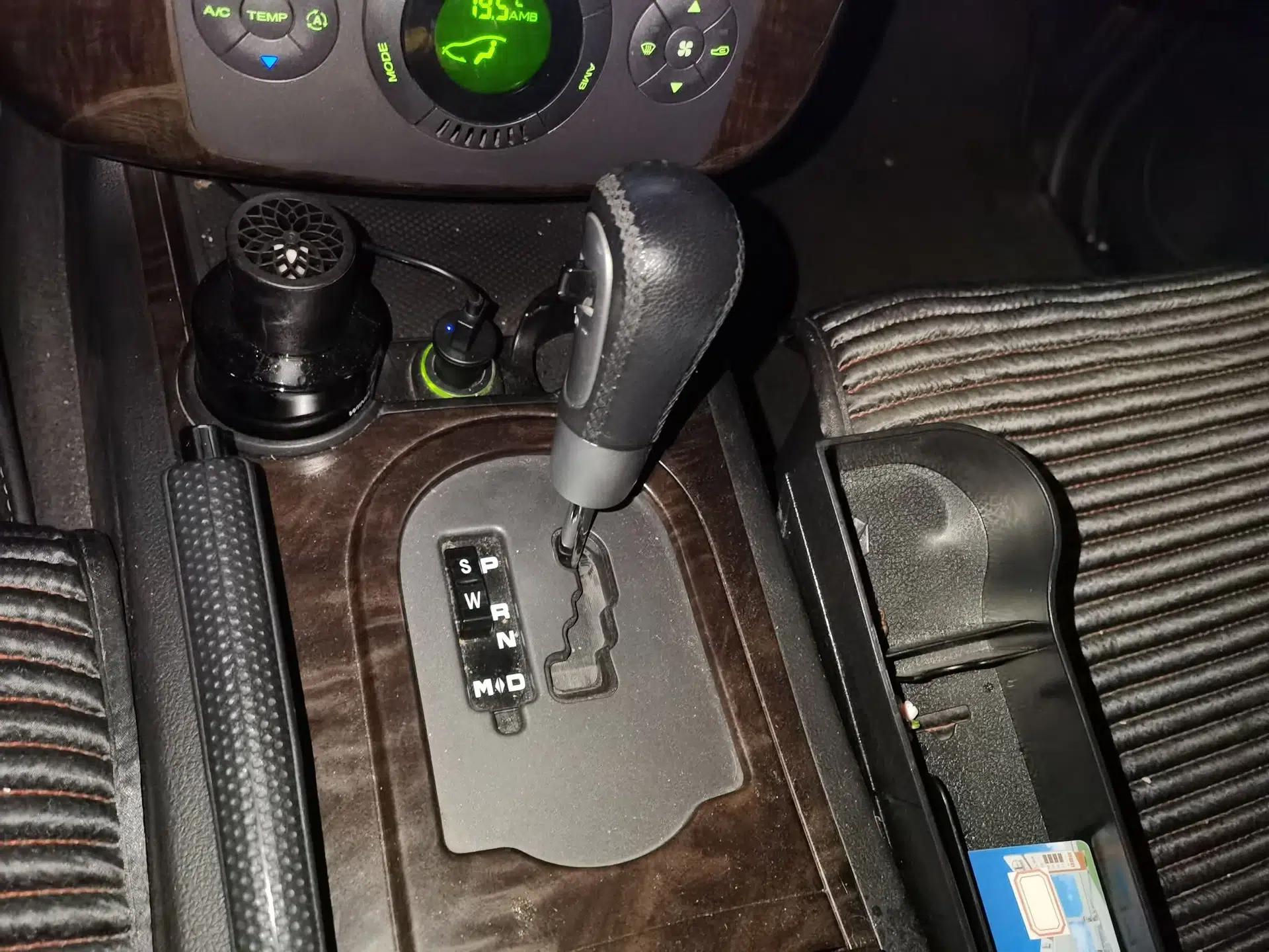 Roewe W5 2013 1.8T 4WD Automatic High-End Model — миниатюра 14
