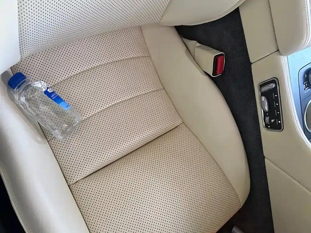 2010 Rapide 6.0L — миниатюра 9