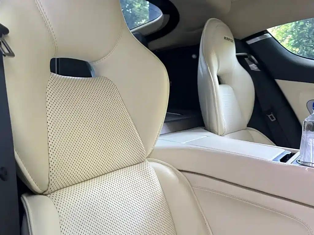 2010 Rapide 6.0L — миниатюра 10