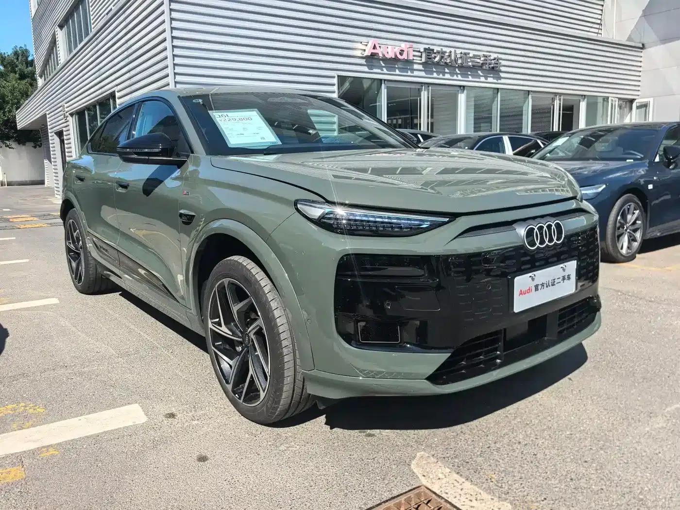 Audi Q6L Sportback e-tron 2026 First Edition — миниатюра 3