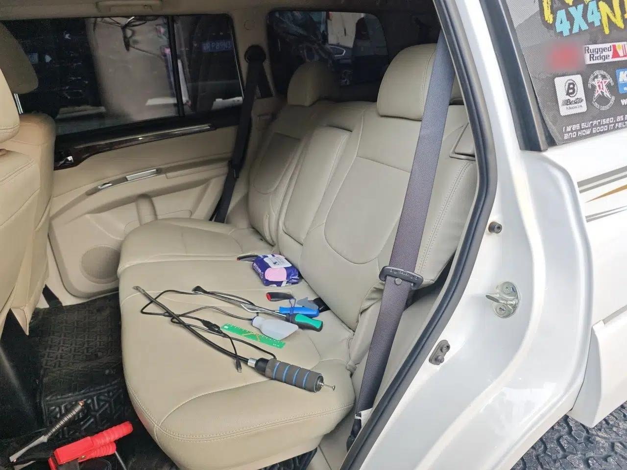 Mitsubishi Pajero Sport 2013 3.0L Automatic 4x4 Flagship Edition — миниатюра 17