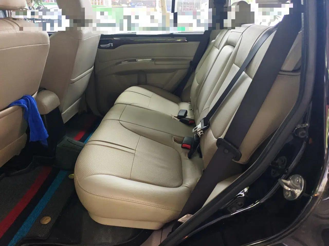Mitsubishi Pajero Sport 2013 3.0L Automatic 4x4 Flagship Edition — миниатюра 17
