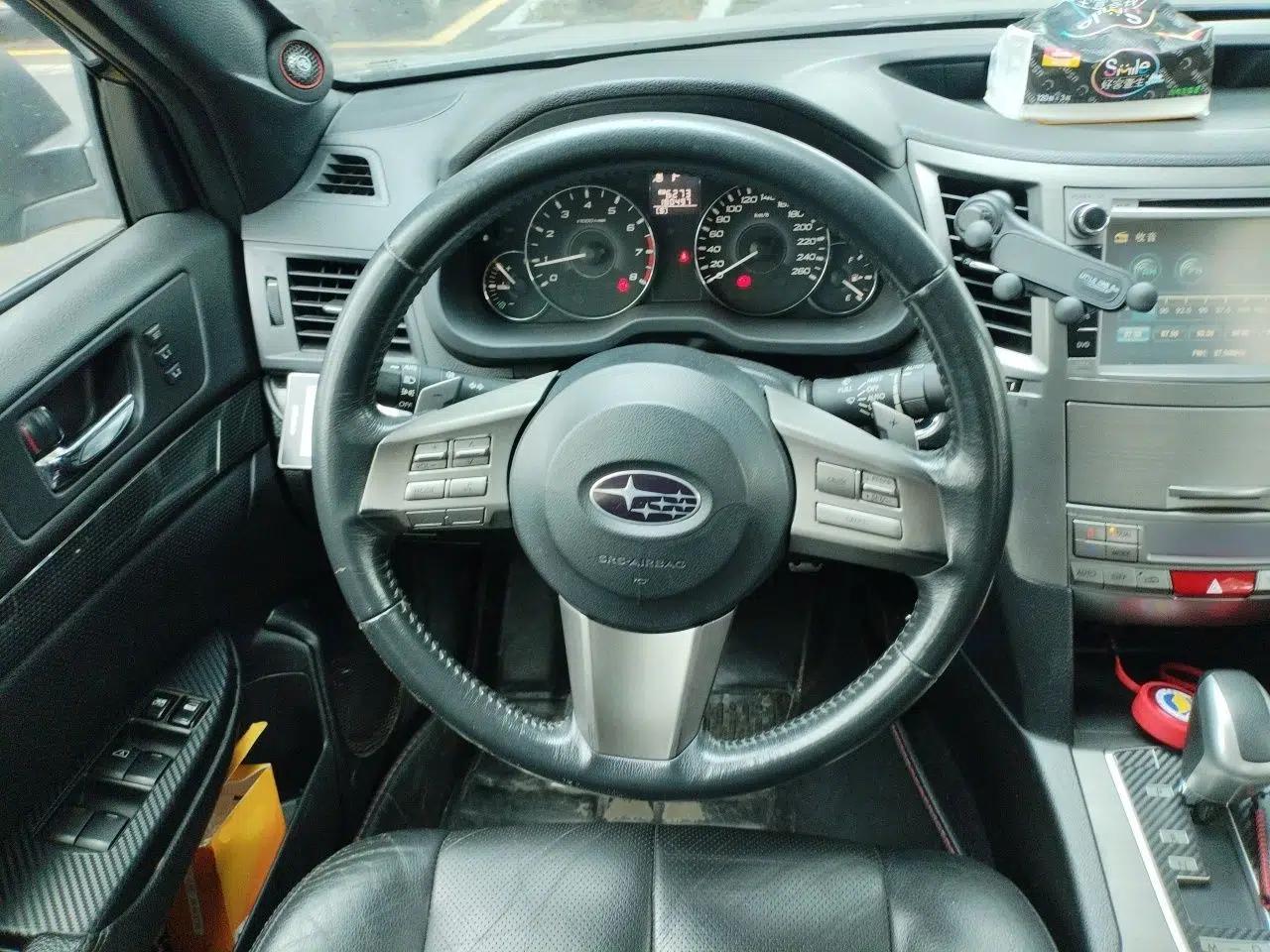 Subaru Legacy 2010 2.5GT Luxury Edition — миниатюра 10