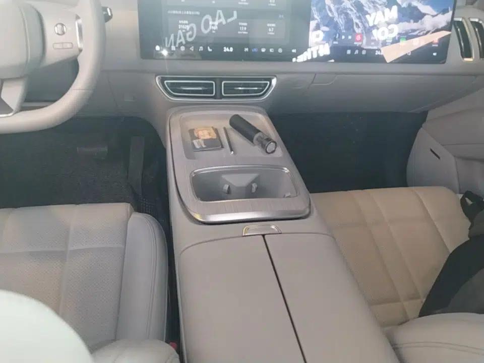 Deepal S09 2025 Rear-Drive Ultra+ — миниатюра 21
