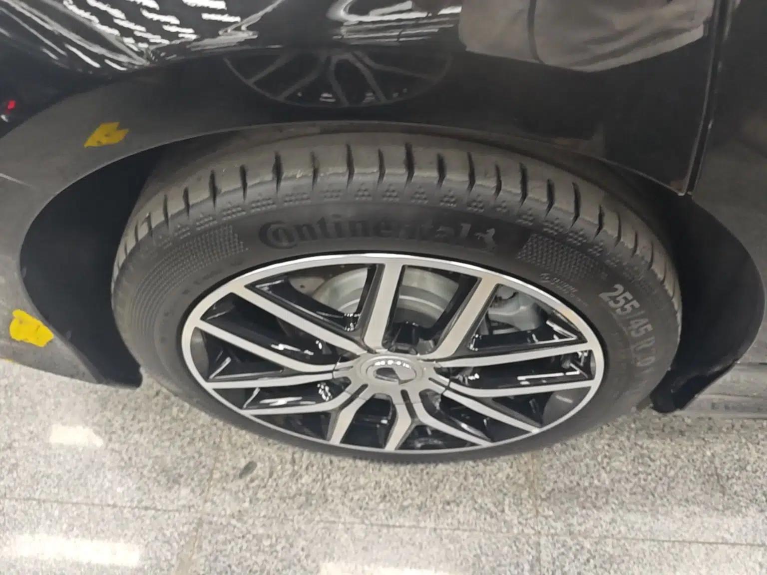 Denza Z9 2024 1100 km Four-Wheel Drive Max Version — миниатюра 11