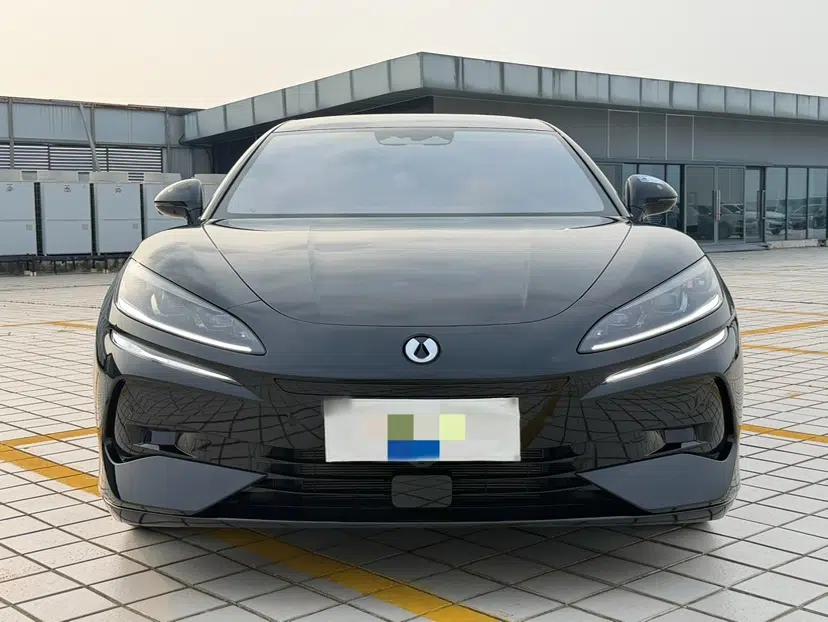 Denza Z9 2024 1100 km Four-Wheel Drive Max Version — миниатюра 20