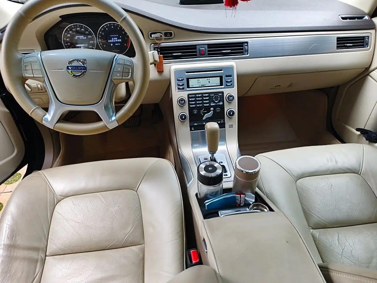 Volvo S80L 2011 2.0T Zhiya Edition — миниатюра 9