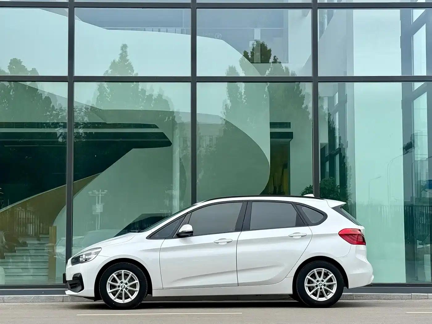 2018 BMW 2 Series Gran Tourer 218i Fashion Edition — миниатюра 2