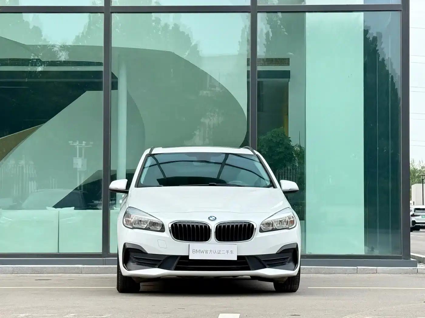 2018 BMW 2 Series Gran Tourer 218i Fashion Edition — миниатюра 3